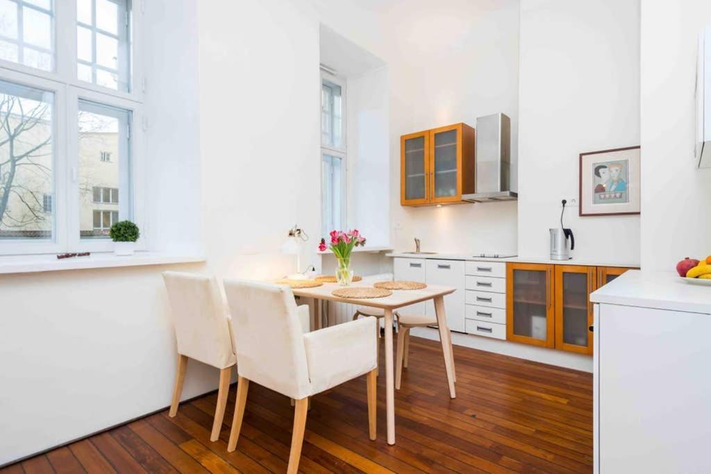 Best Location, Beautiful And Quiet Old Town Apt. Tallin Exterior foto