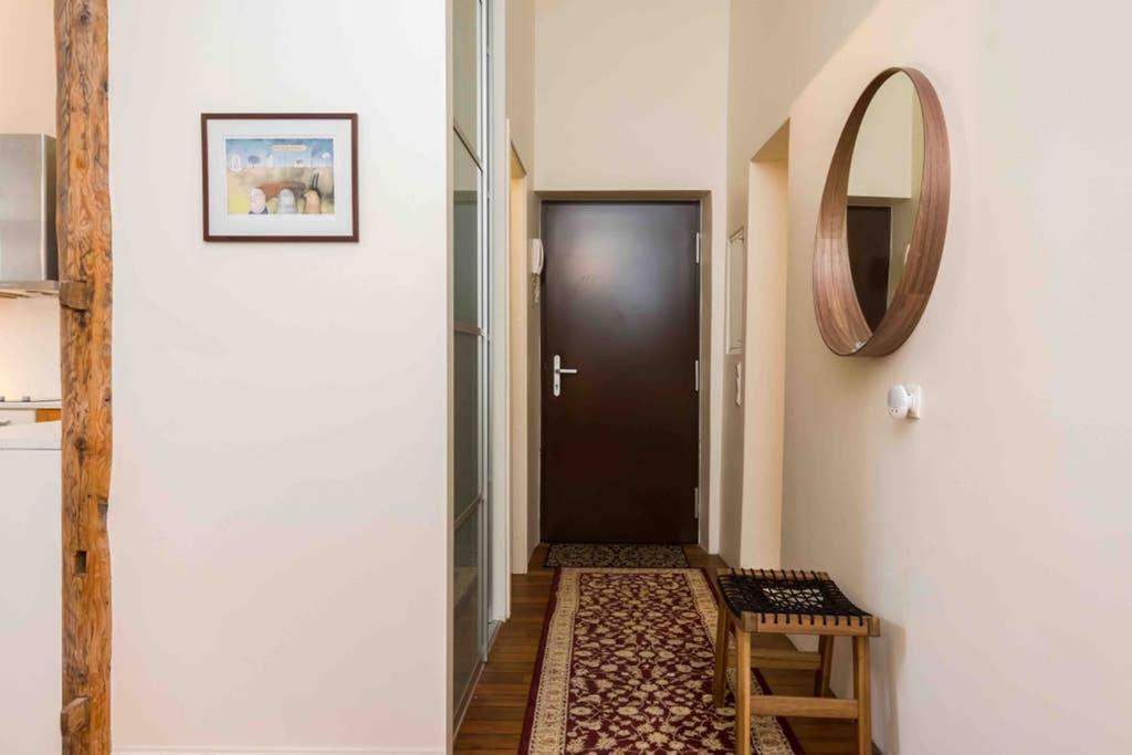 Best Location, Beautiful And Quiet Old Town Apt. Tallin Exterior foto